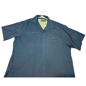 Mens XL Blue Roundtree & Yorke button up shirt